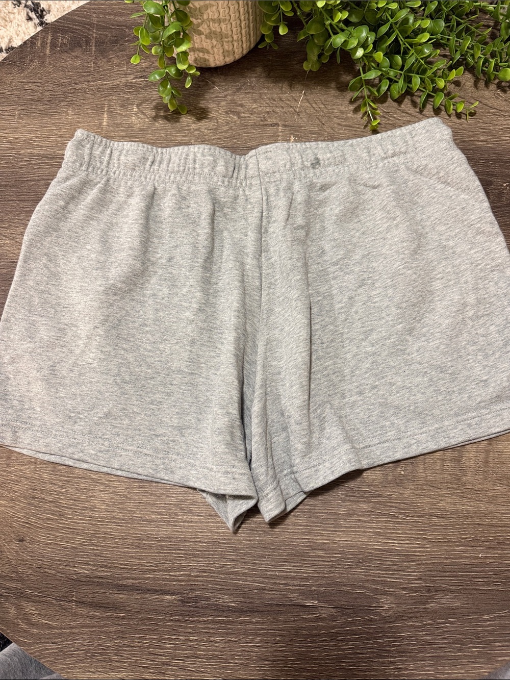 Nike Sweat Shorts Womens Size Large Grey Sportswear Club Fleece Swoosh Logo - Picture 5 of 5